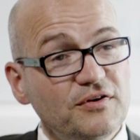 Prof. Dr. D.E.J. Linden Prof. Dr. D.E.J. Linden